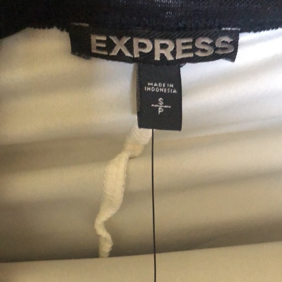 Express striped dress with small sequins. Size S/P - Picture 6 of 6